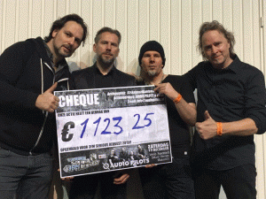 Band cheque